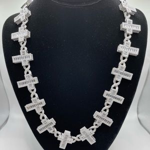 22” silver cross chain
